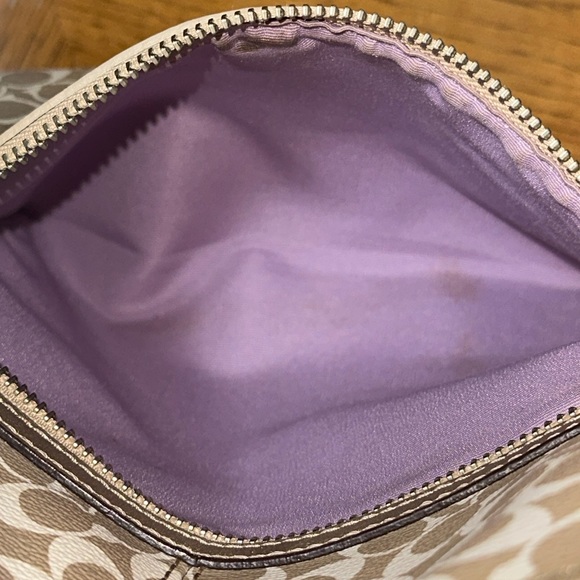 COACH Chelsea Heritage Stripe Hobo/Shoulder Bag - Picture 17 of 17